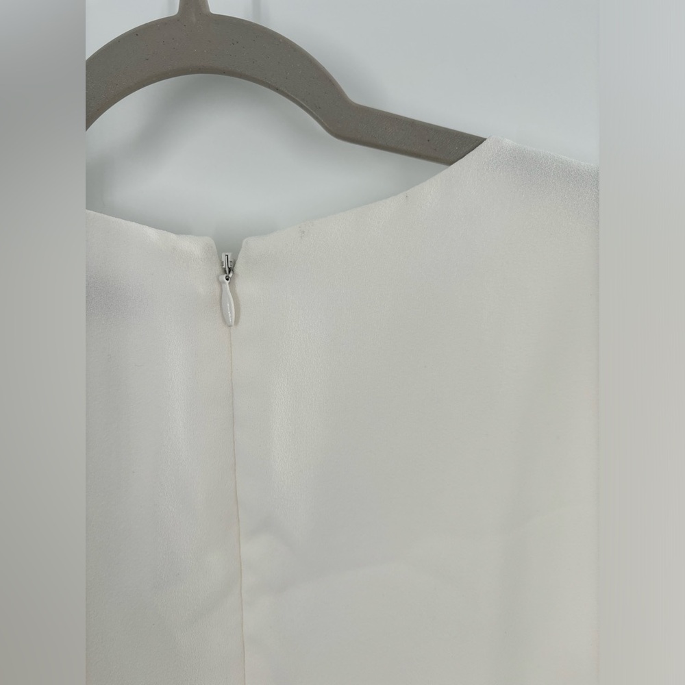 Vince v-neck sleeveless dress in off white - Picture 8 of 8